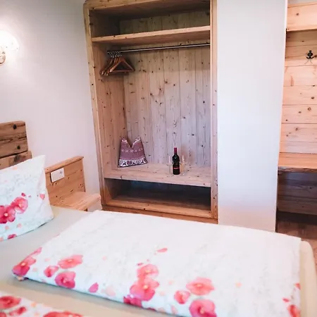 Sennhof Lechtal アパート バッハ