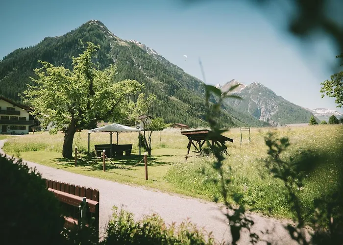 Sennhof Lechtal * Bach (Tyrol)