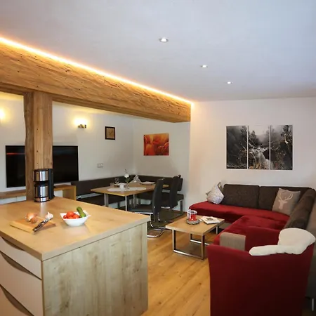 Sennhof Lechtal * Bach (Tyrol)