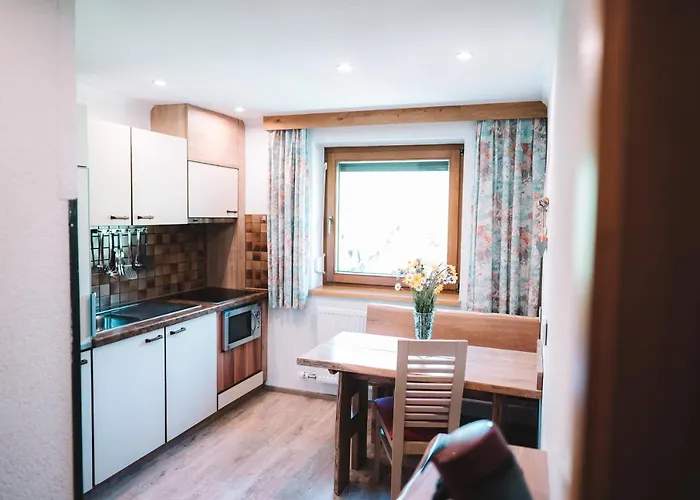 Sennhof Lechtal Bach (Tyrol)