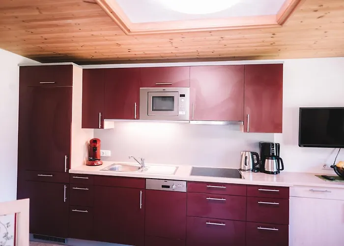 Sennhof Lechtal * Bach (Tyrol)